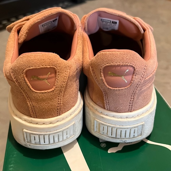 ✨PUMA✨ Women Sneakers - Pink - Picture 2 of 14